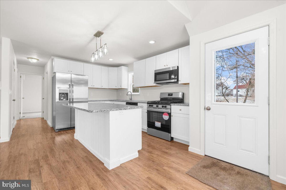538 Tobias Drive photo 11