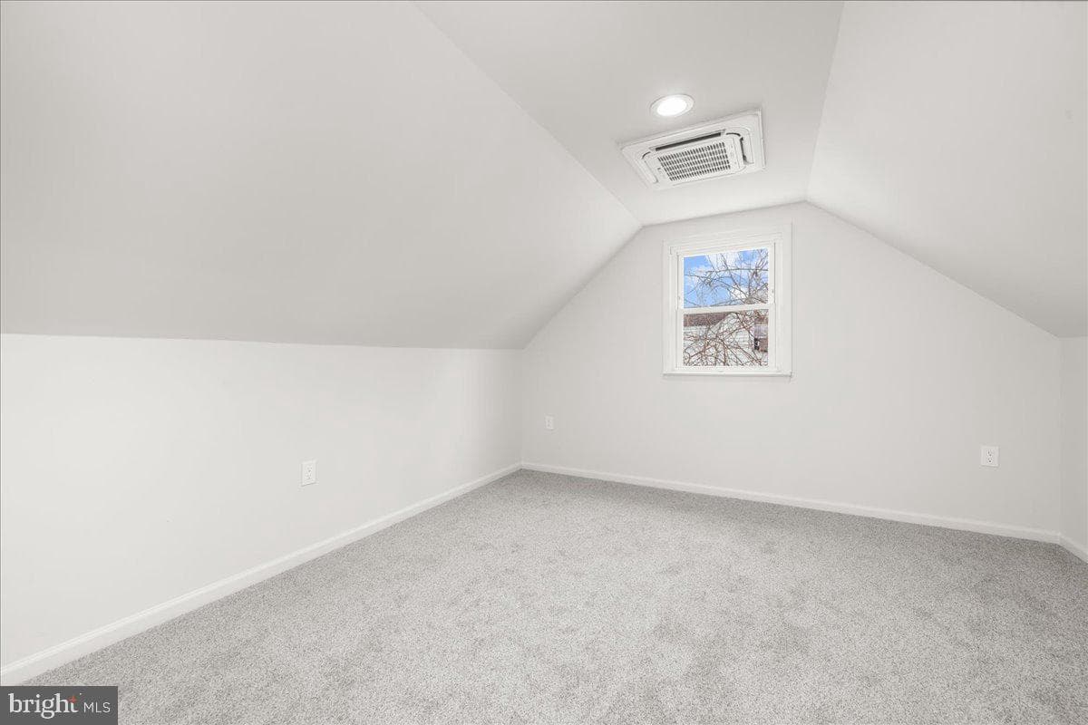 538 Tobias Drive photo 22