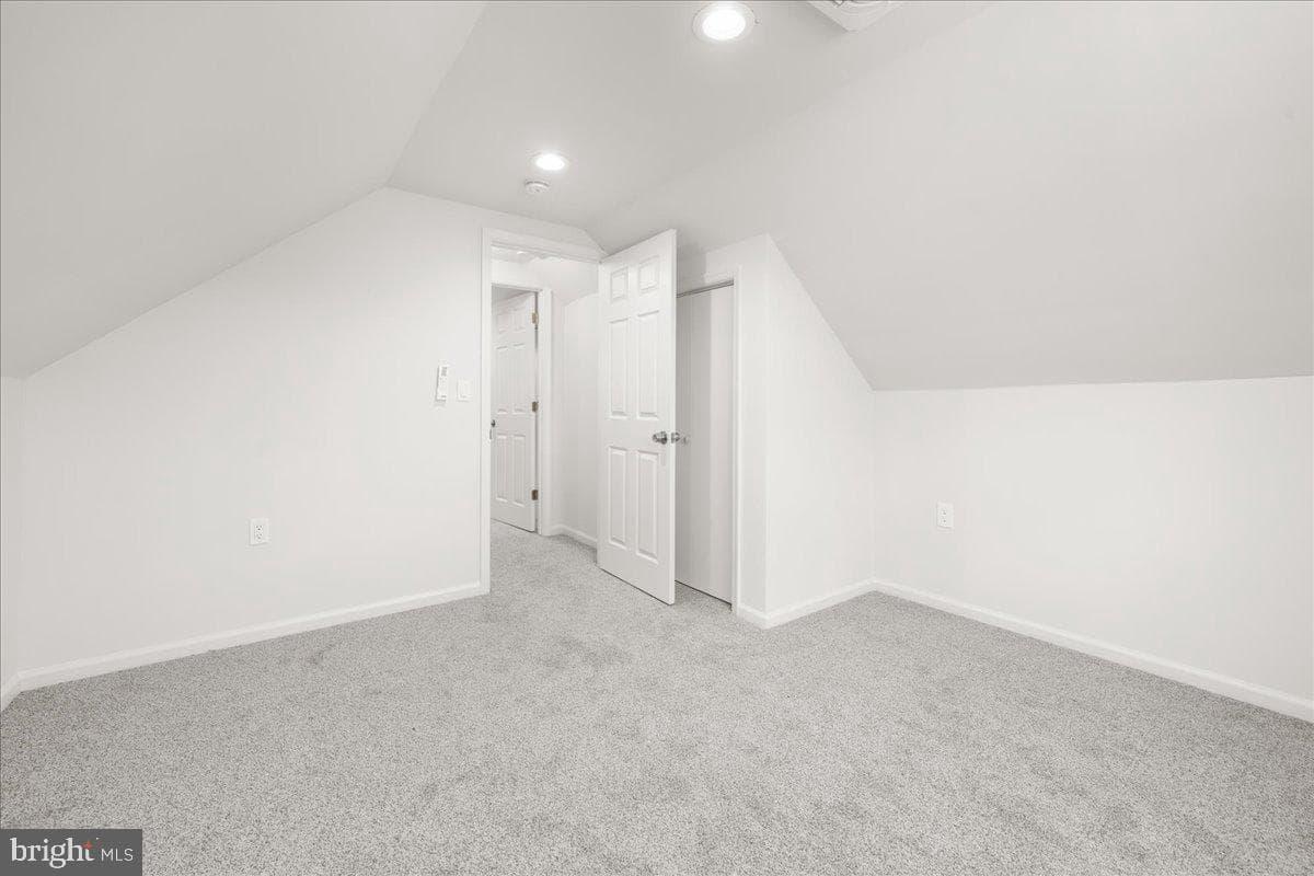 538 Tobias Drive photo 23