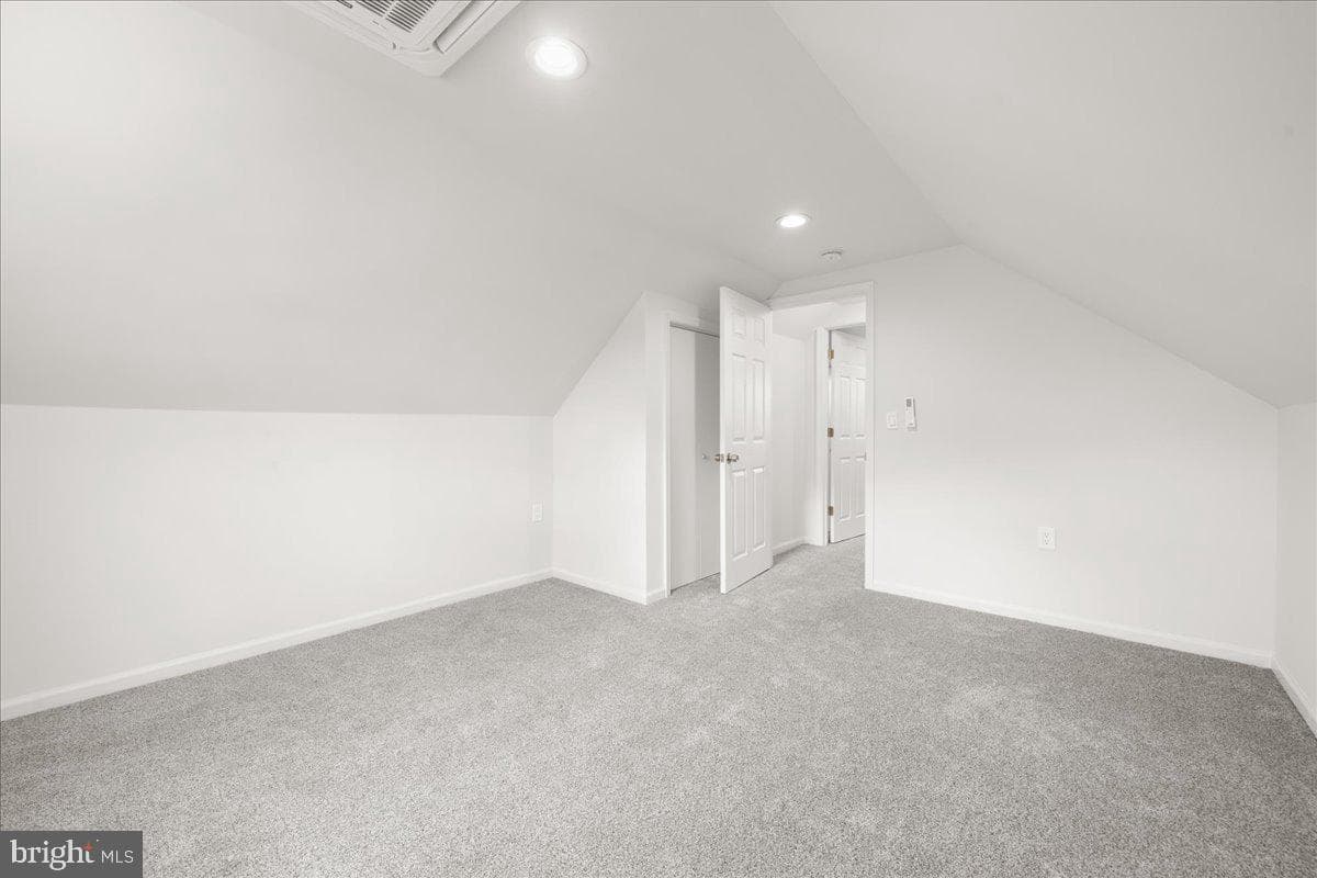 538 Tobias Drive photo 24