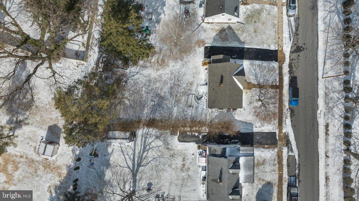 538 Tobias Drive photo 40