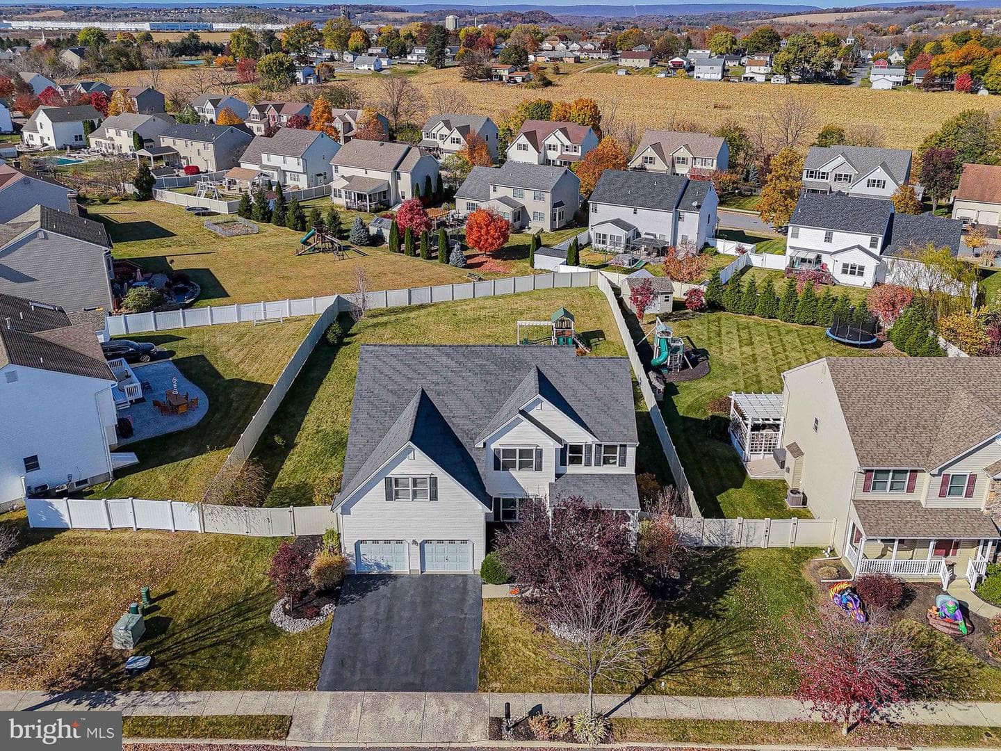 4 Millbrook Court photo 4
