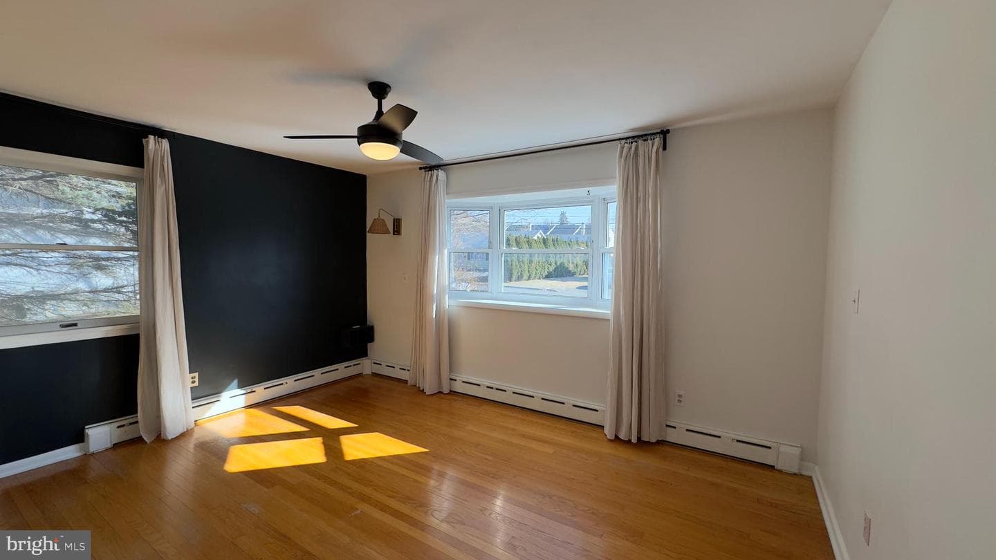 359 W Milton Street photo 19