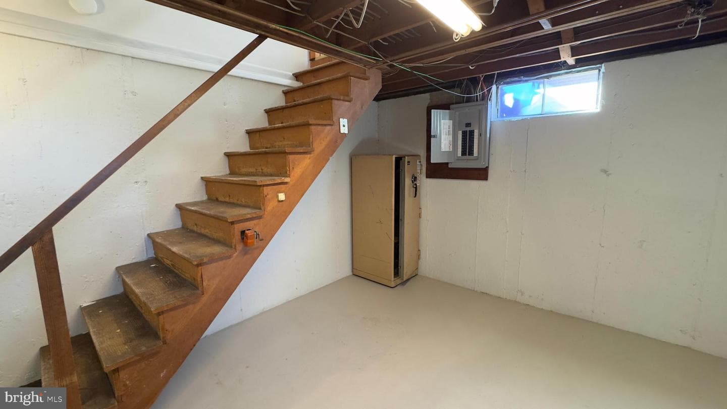359 W Milton Street photo 30