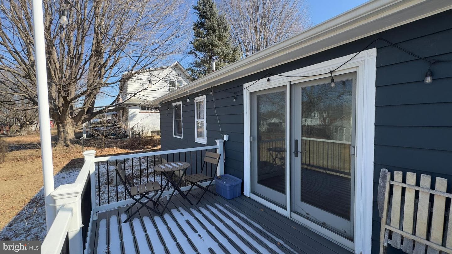 359 W Milton Street photo 4