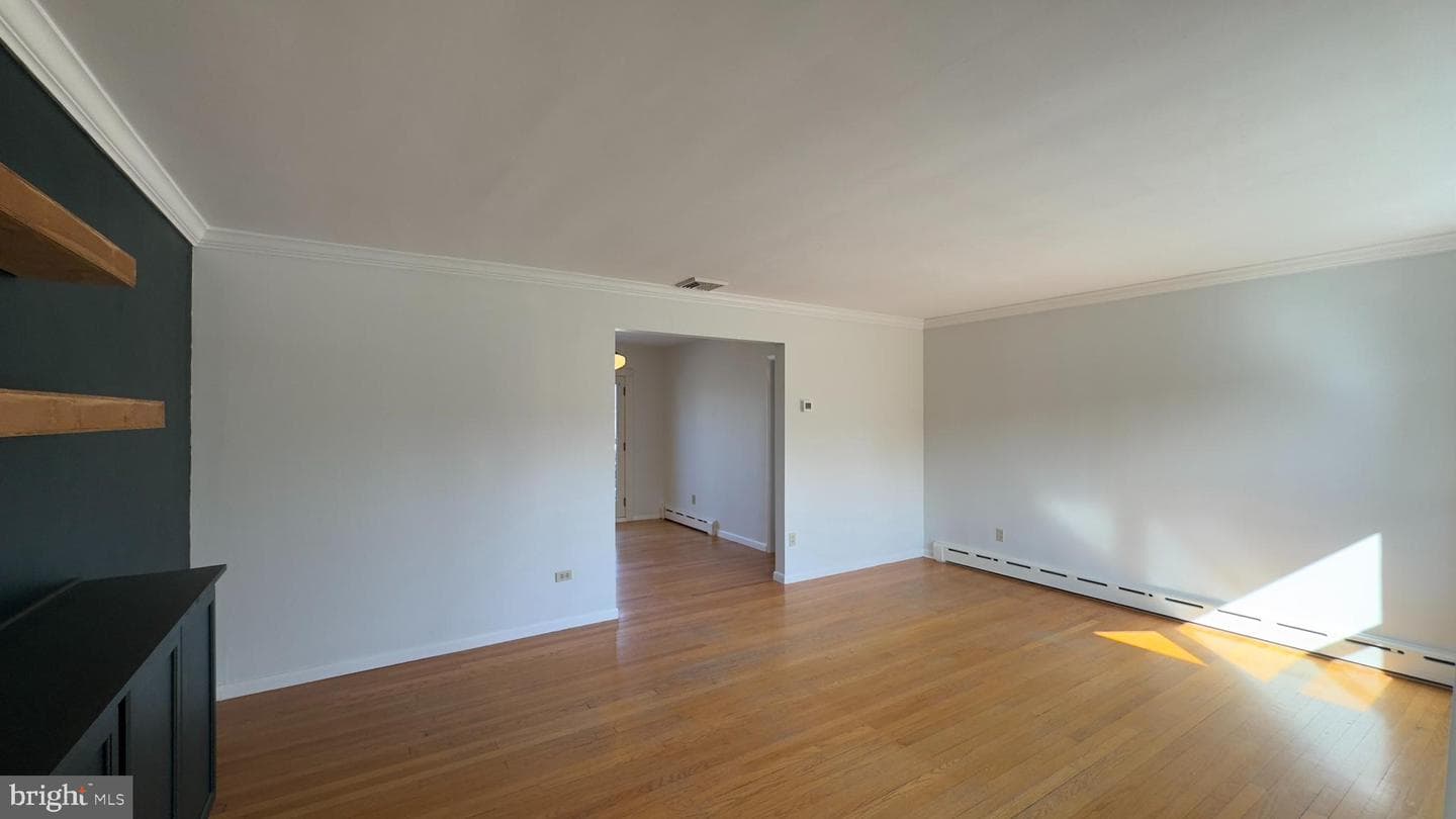 359 W Milton Street photo 9