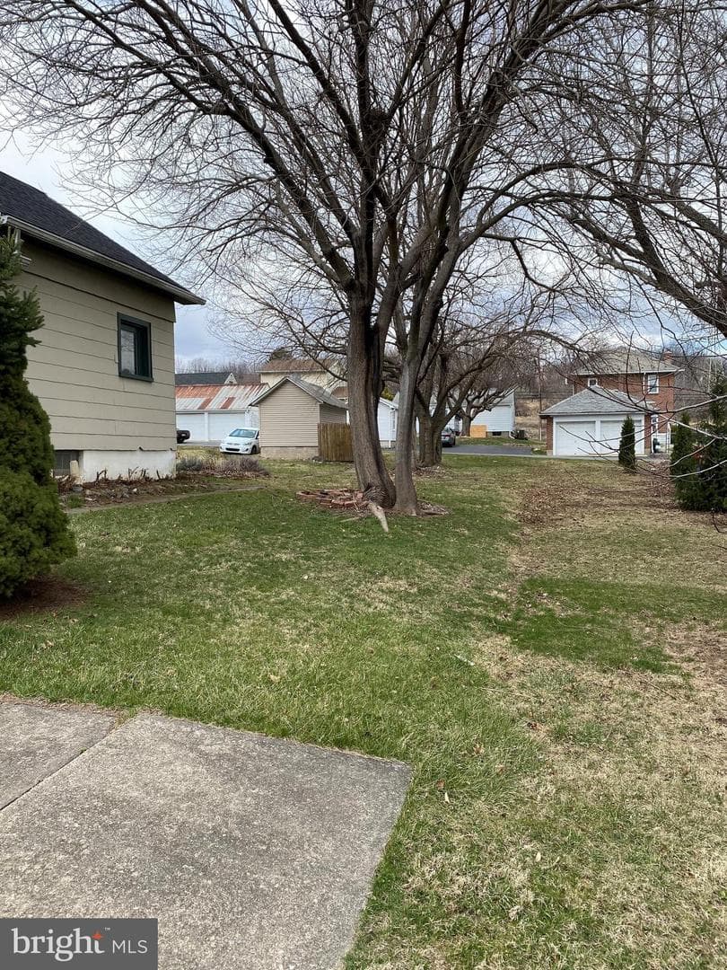 532 Heckman Avenue photo 5