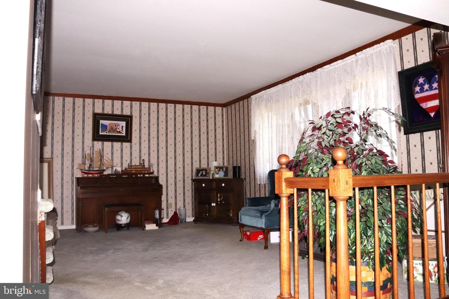 5435 Hale Avenue photo 7