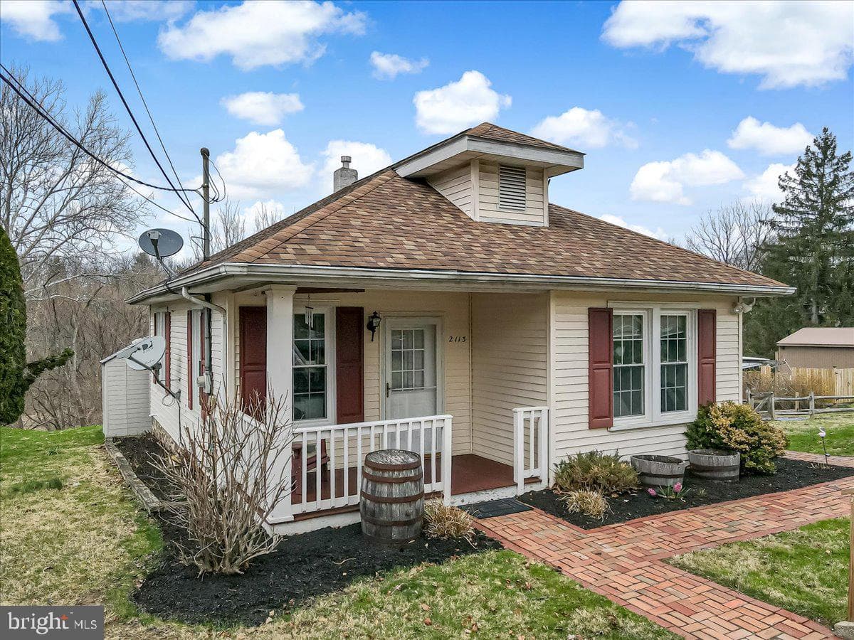 2113 Edgewood Avenue photo 2