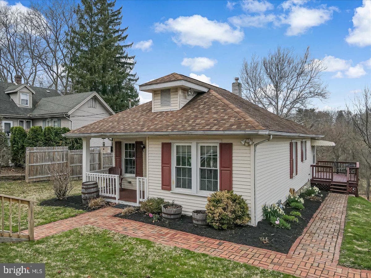 2113 Edgewood Avenue photo 3