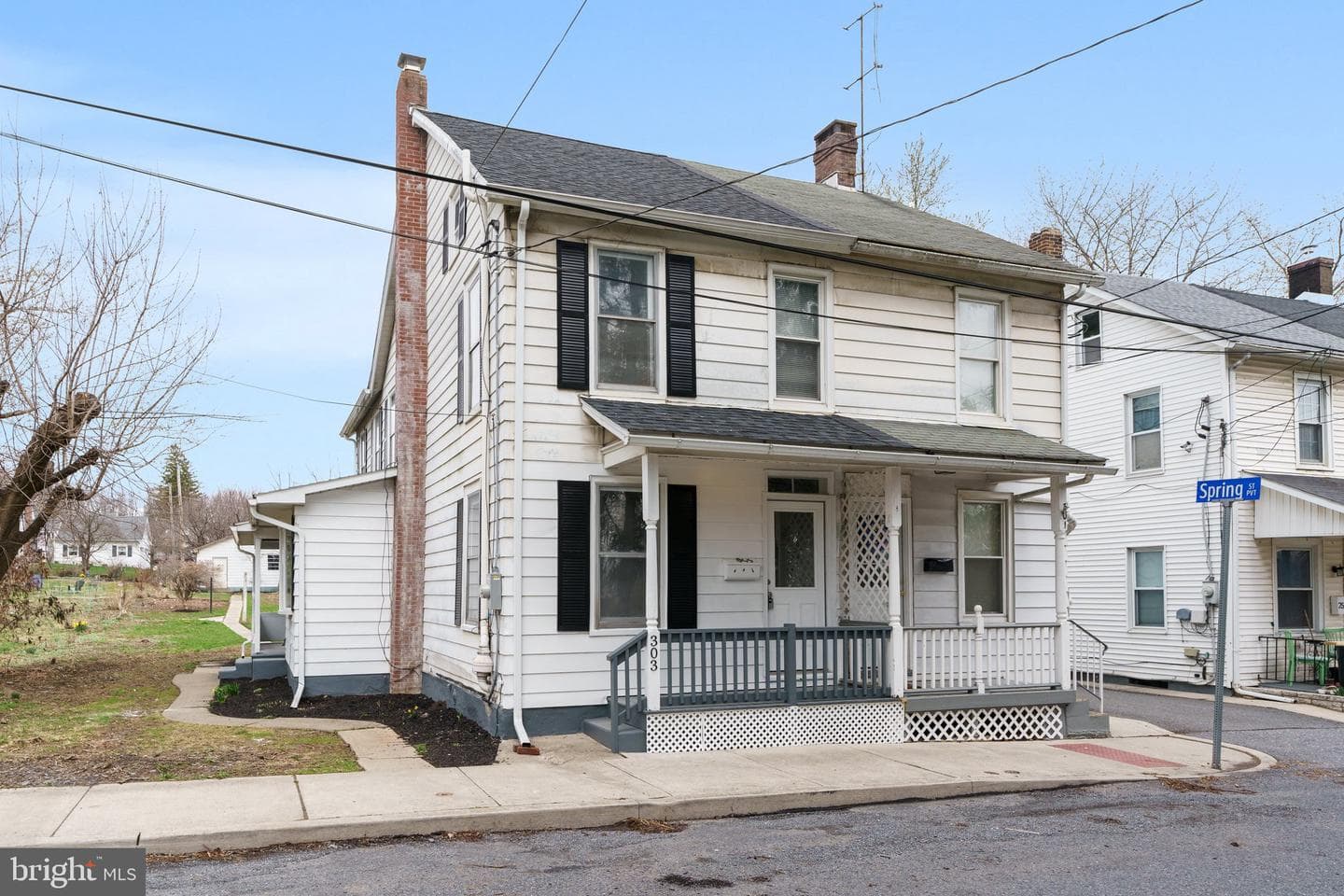 303 Green Street photo 1
