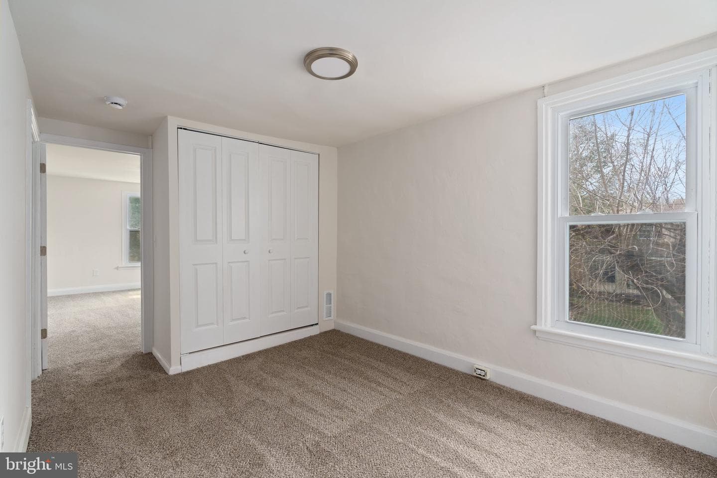 303 Green Street photo 33