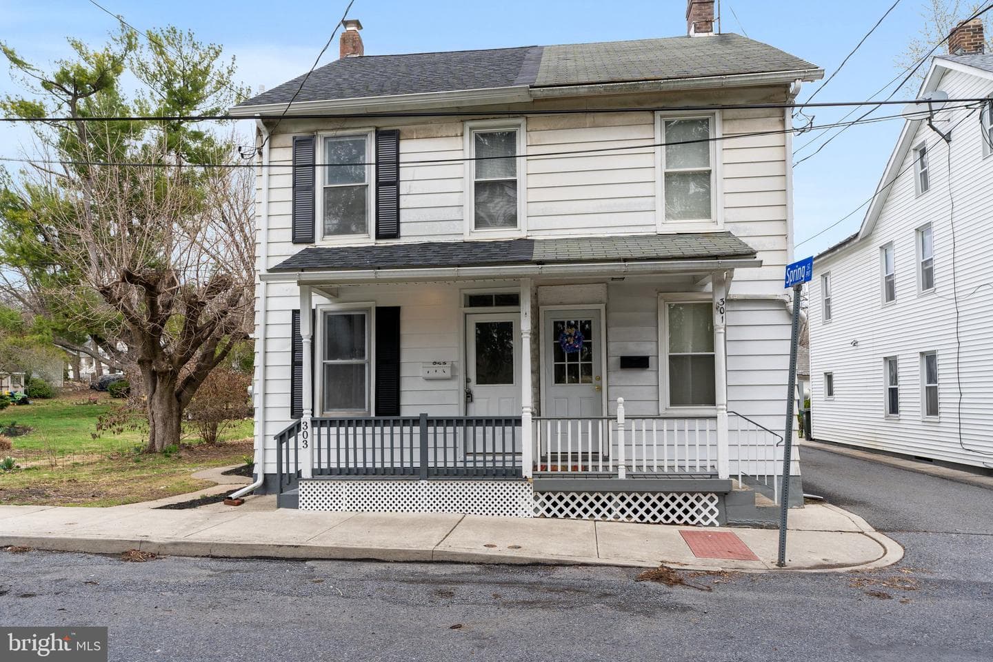 303 Green Street photo 4
