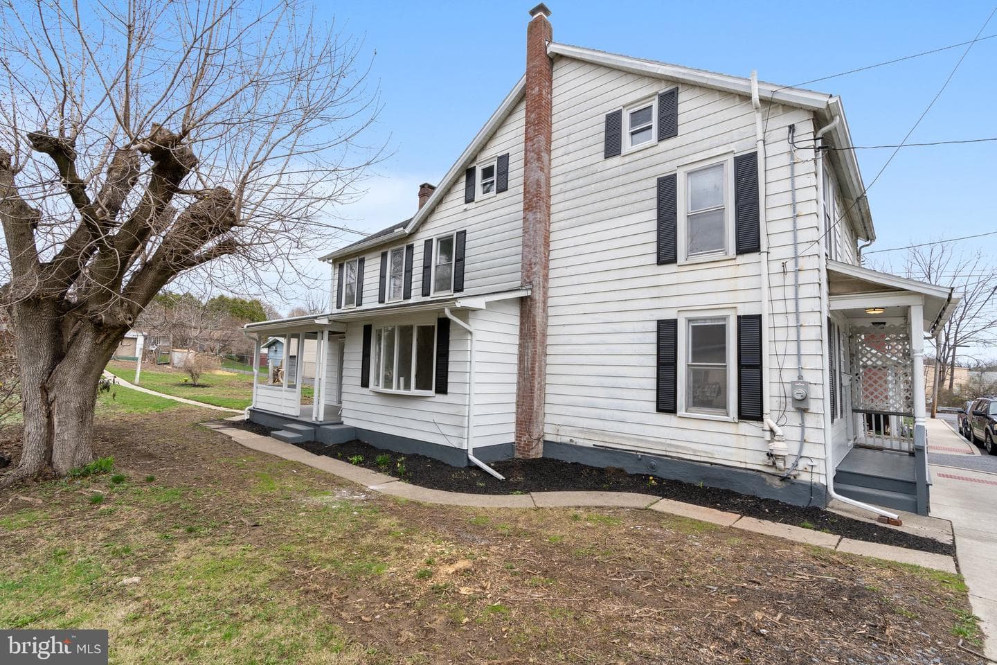 303 Green Street photo 5
