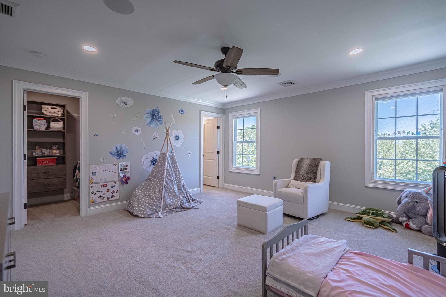232 Cobblestone Lane photo 34