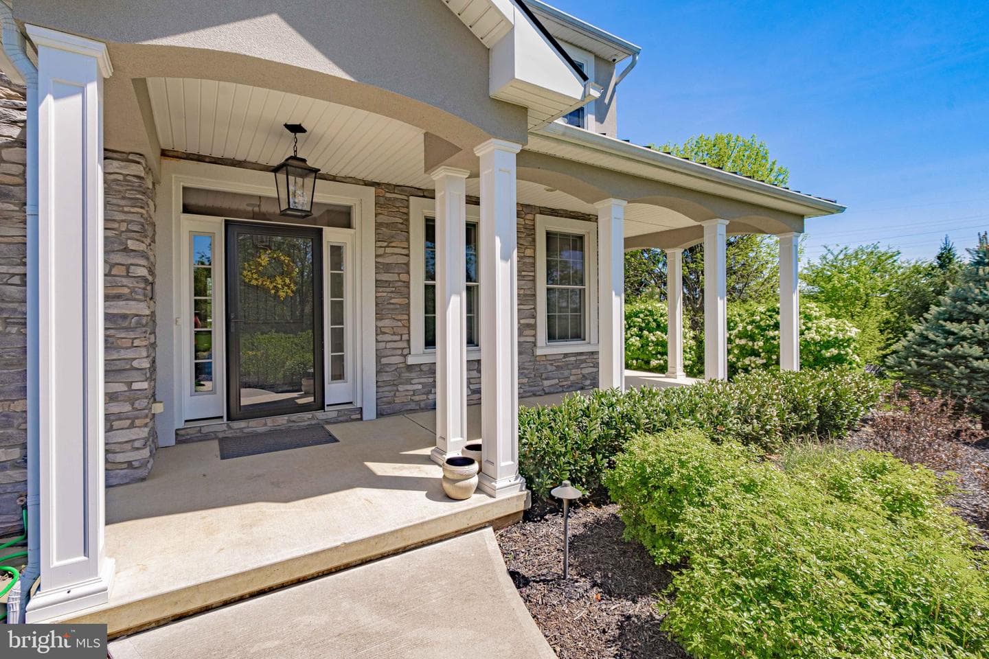 232 Cobblestone Lane photo 4