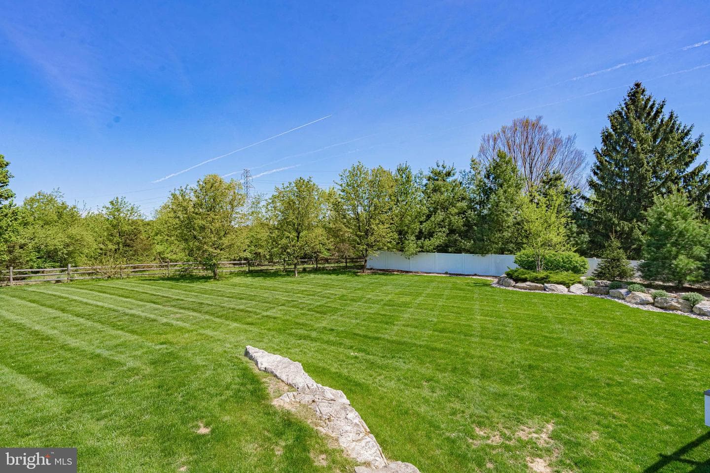 232 Cobblestone Lane photo 60