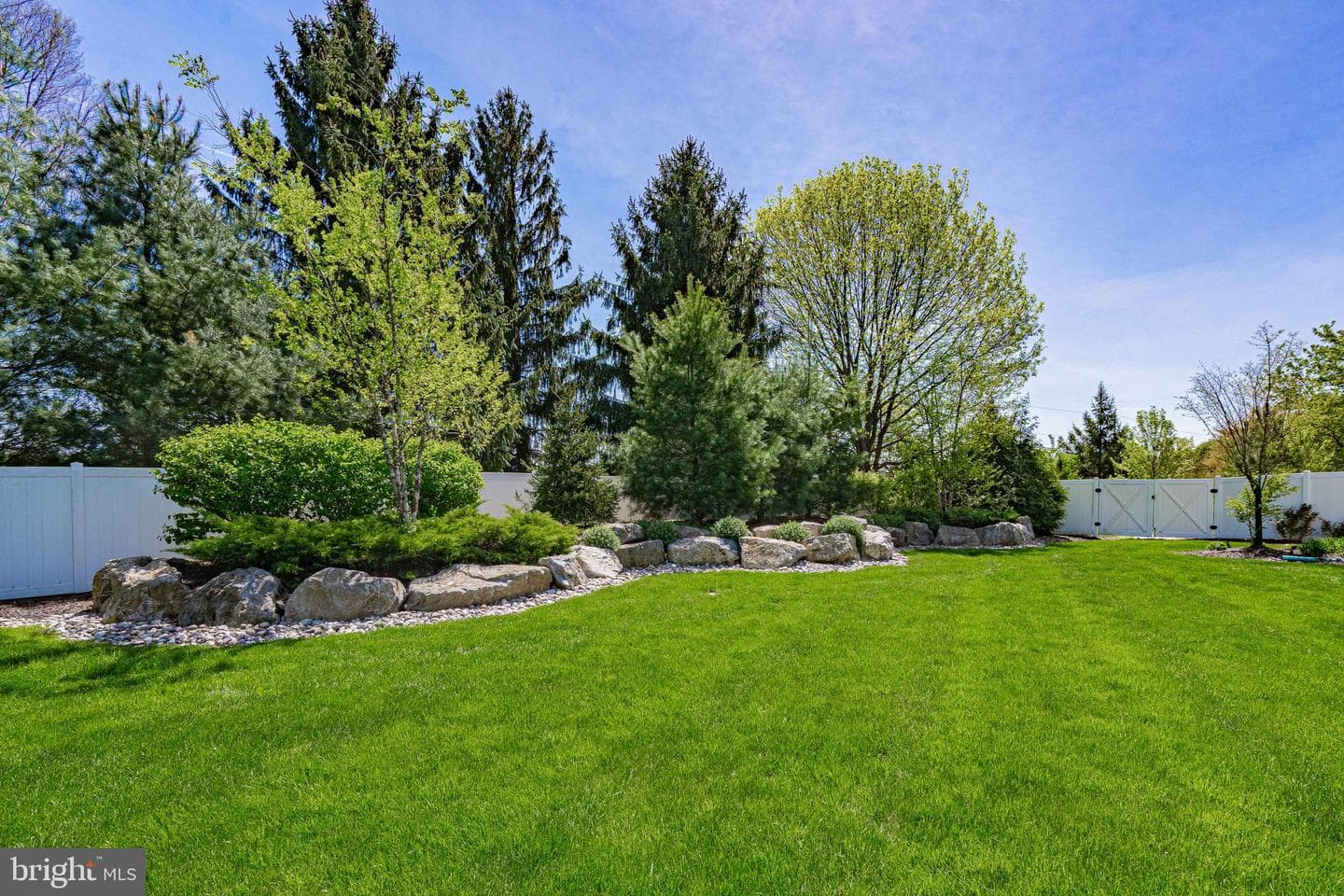 232 Cobblestone Lane photo 64