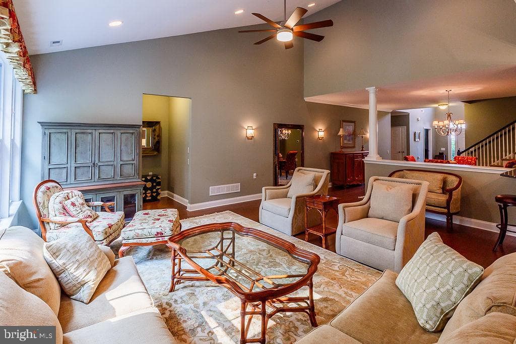 1069 Resolution Drive photo 21