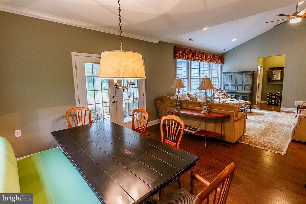 1069 Resolution Drive photo 28