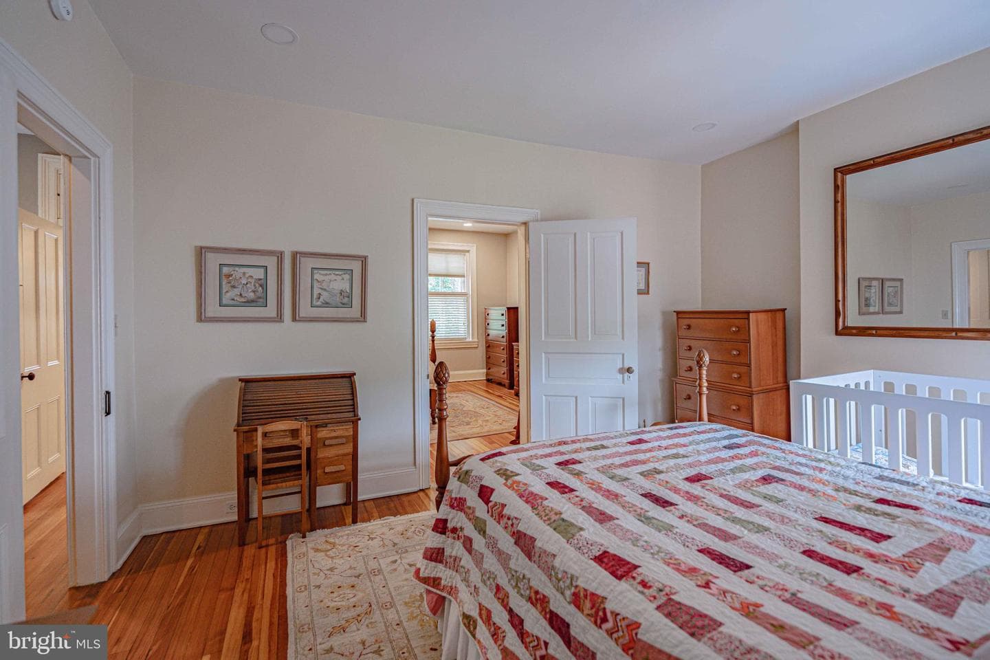 132 E Market Street photo 34