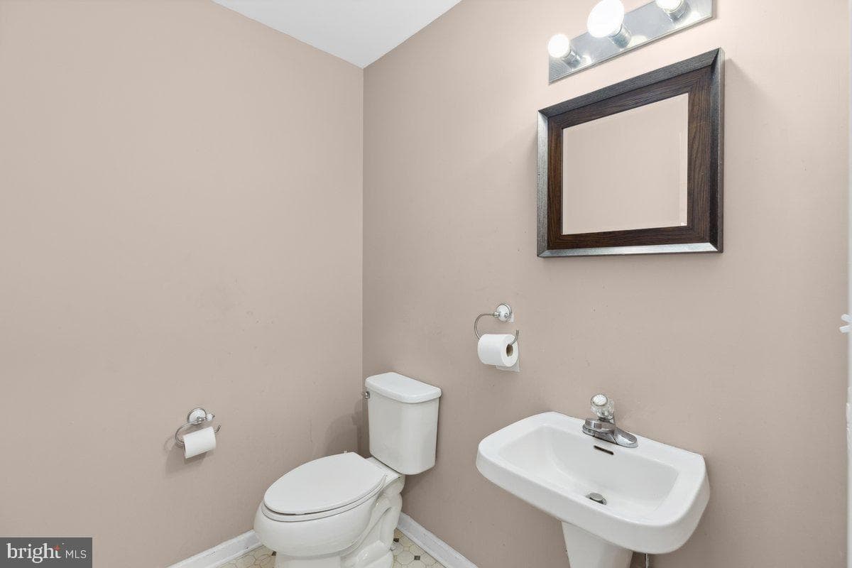 190 Park Ridge Drive photo 5