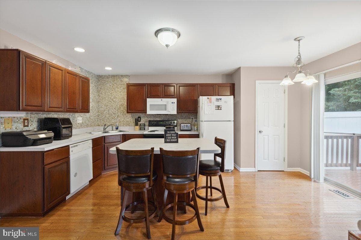 190 Park Ridge Drive photo 8