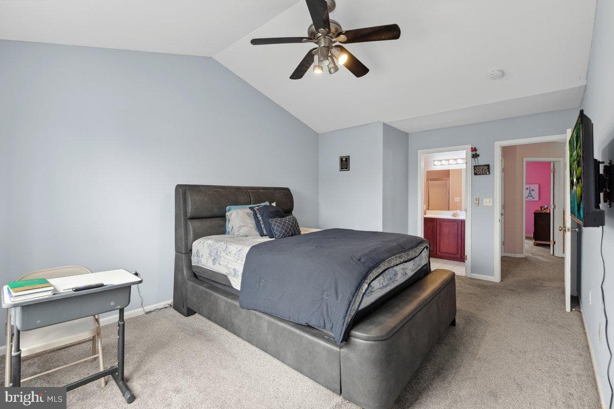 190 Park Ridge Drive photo 9