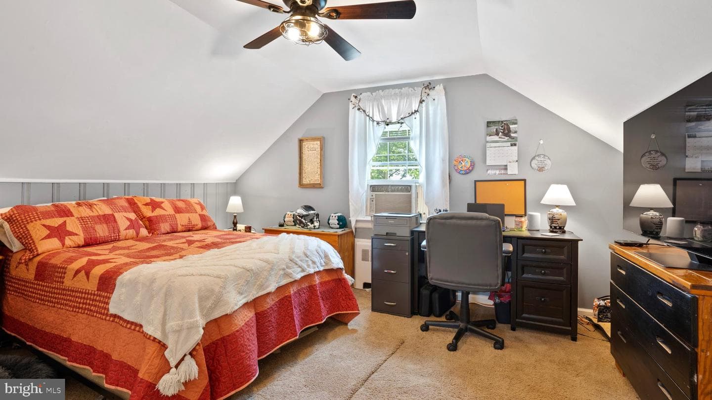 3063 Clearview Street photo 19