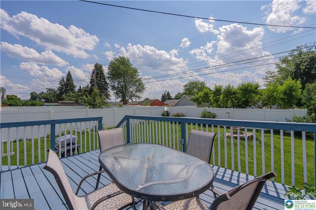 132 Cedar Road photo 52