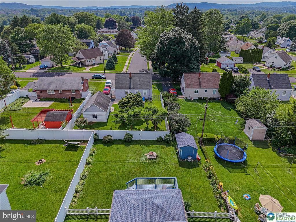 132 Cedar Road photo 59