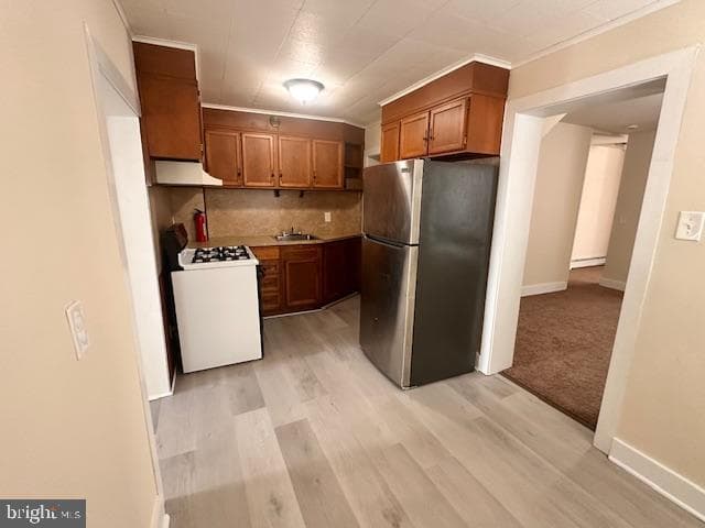 121 E Garrison Street photo 6