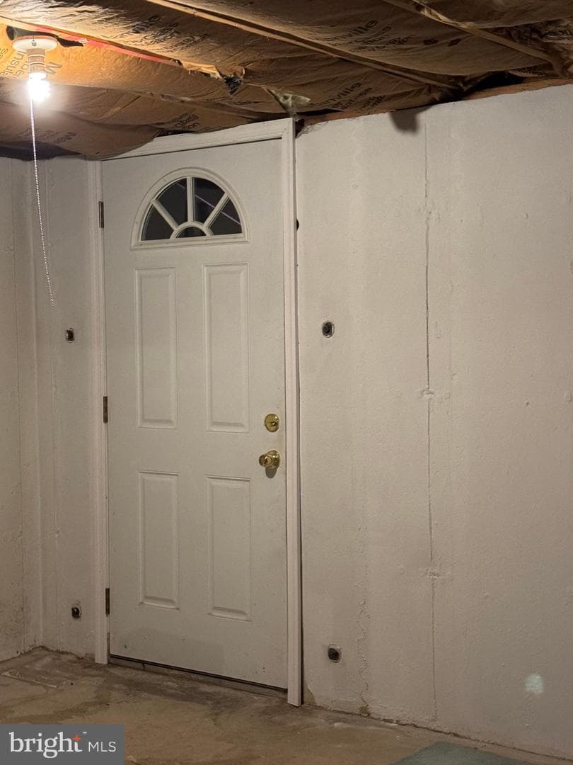 2071 Pleasant Drive photo 32