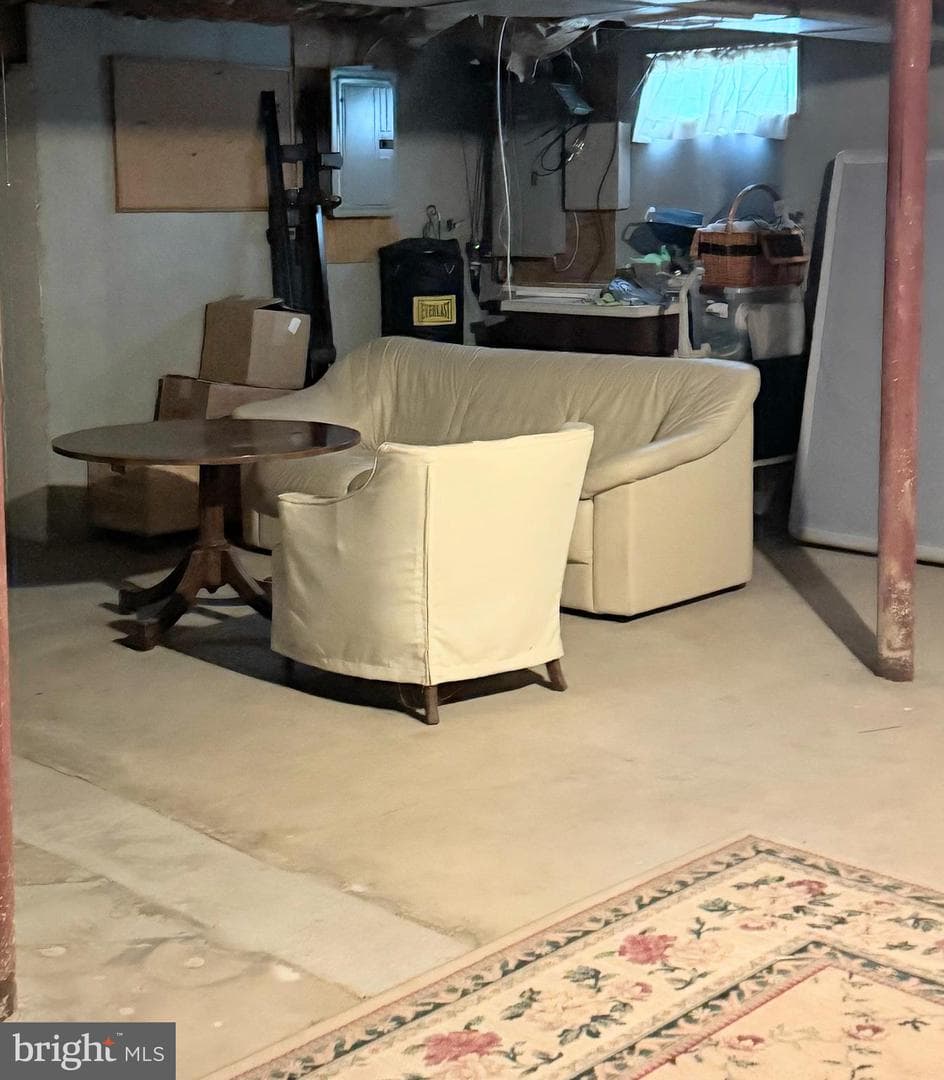 2071 Pleasant Drive photo 33