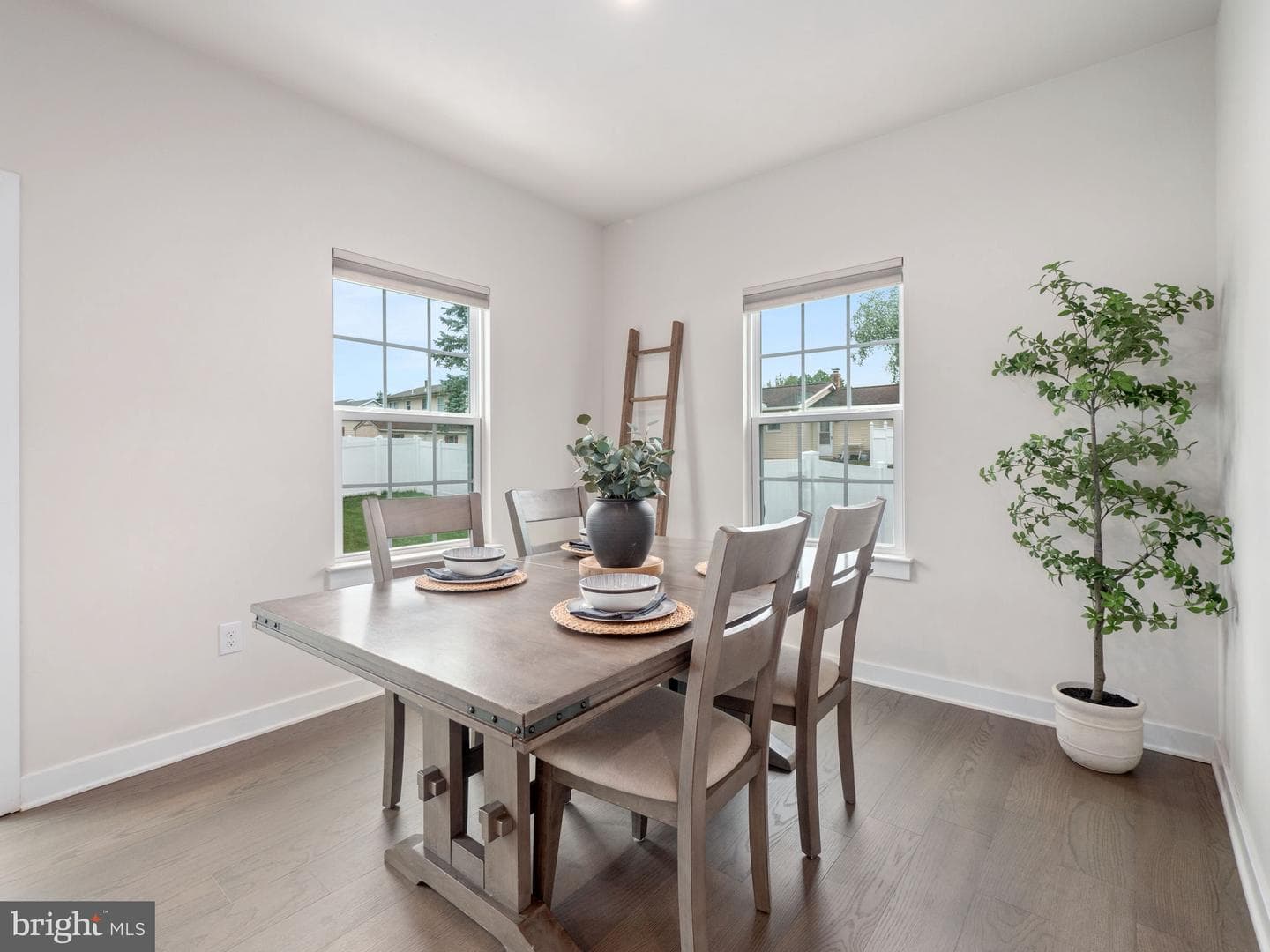2560 14th Street photo 29