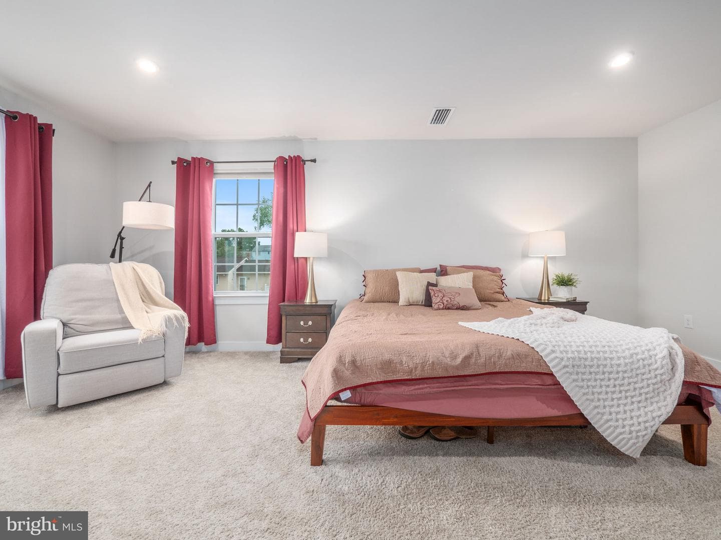2560 14th Street photo 41