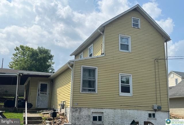 110 Center St