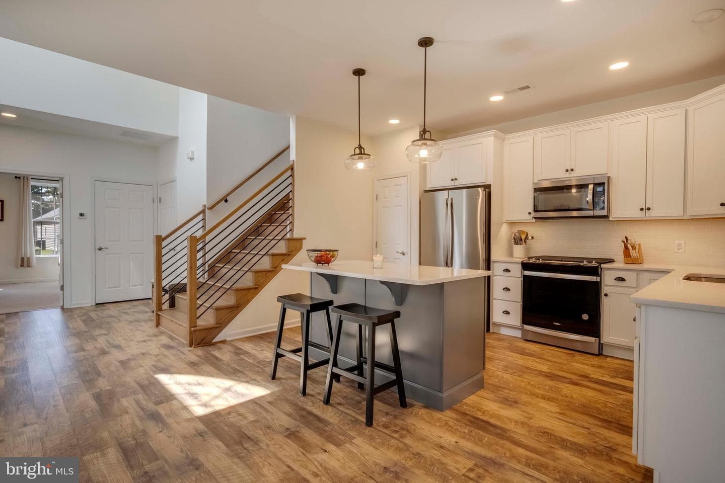 3886 Victors Way photo 19