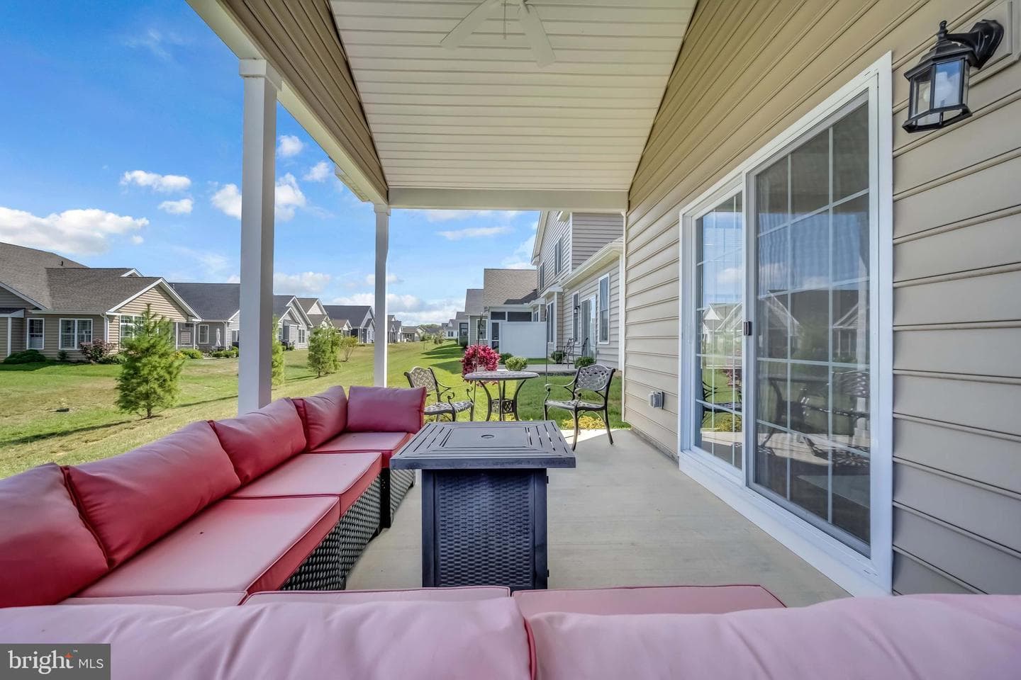 3886 Victors Way photo 5