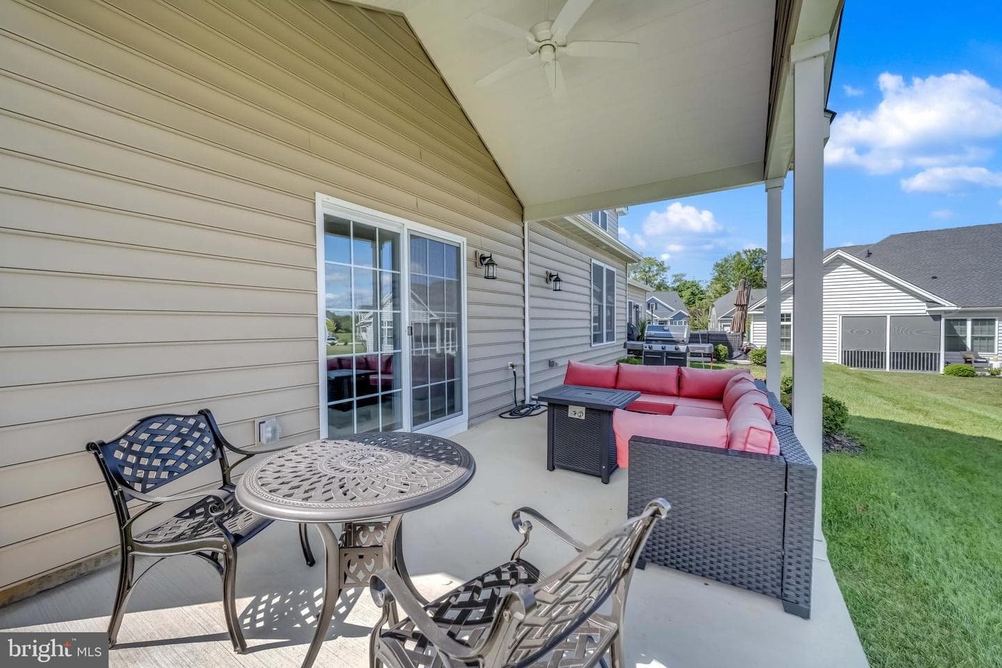 3886 Victors Way photo 6