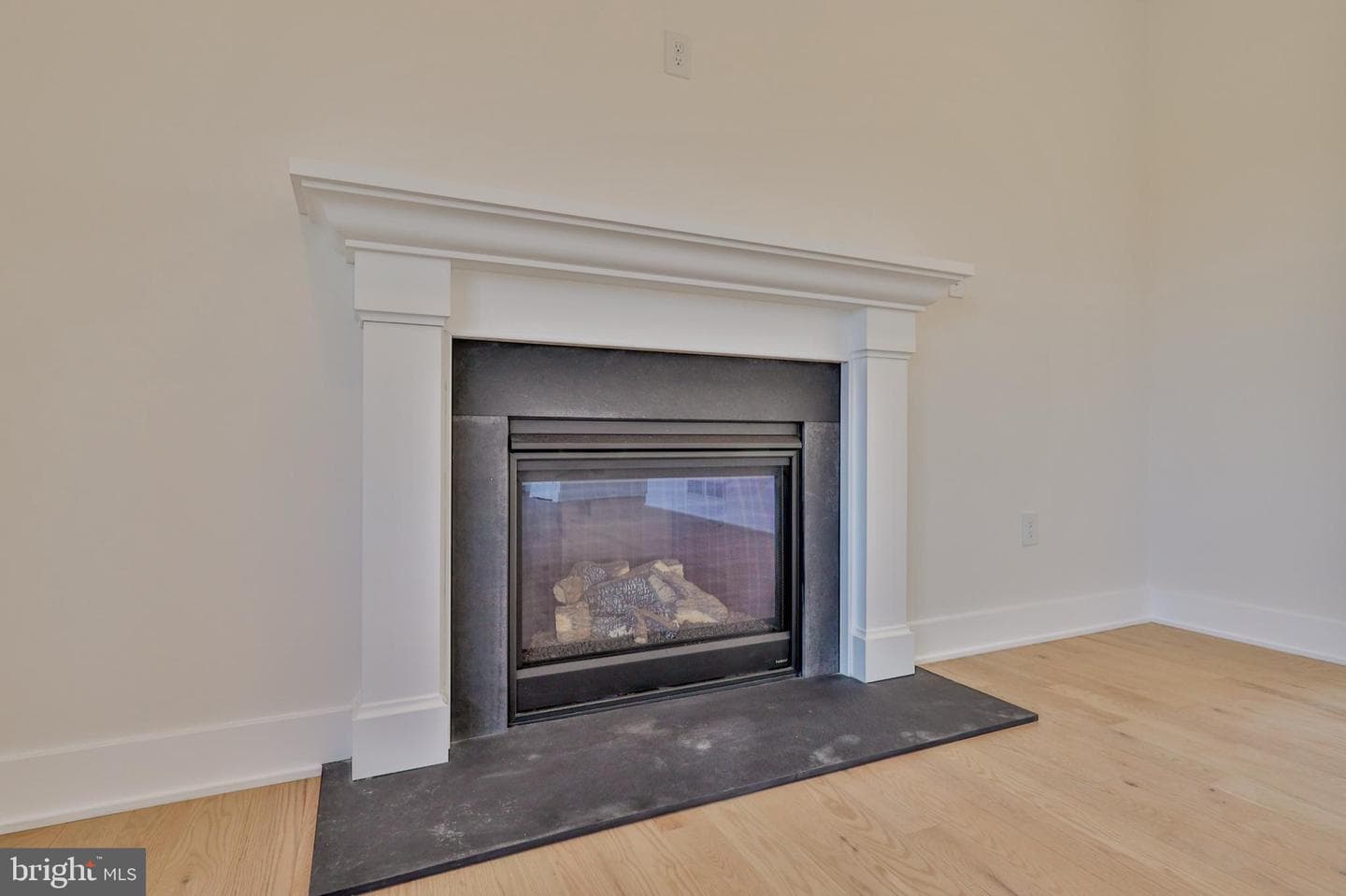 883 Emerald Valley Lane photo 21