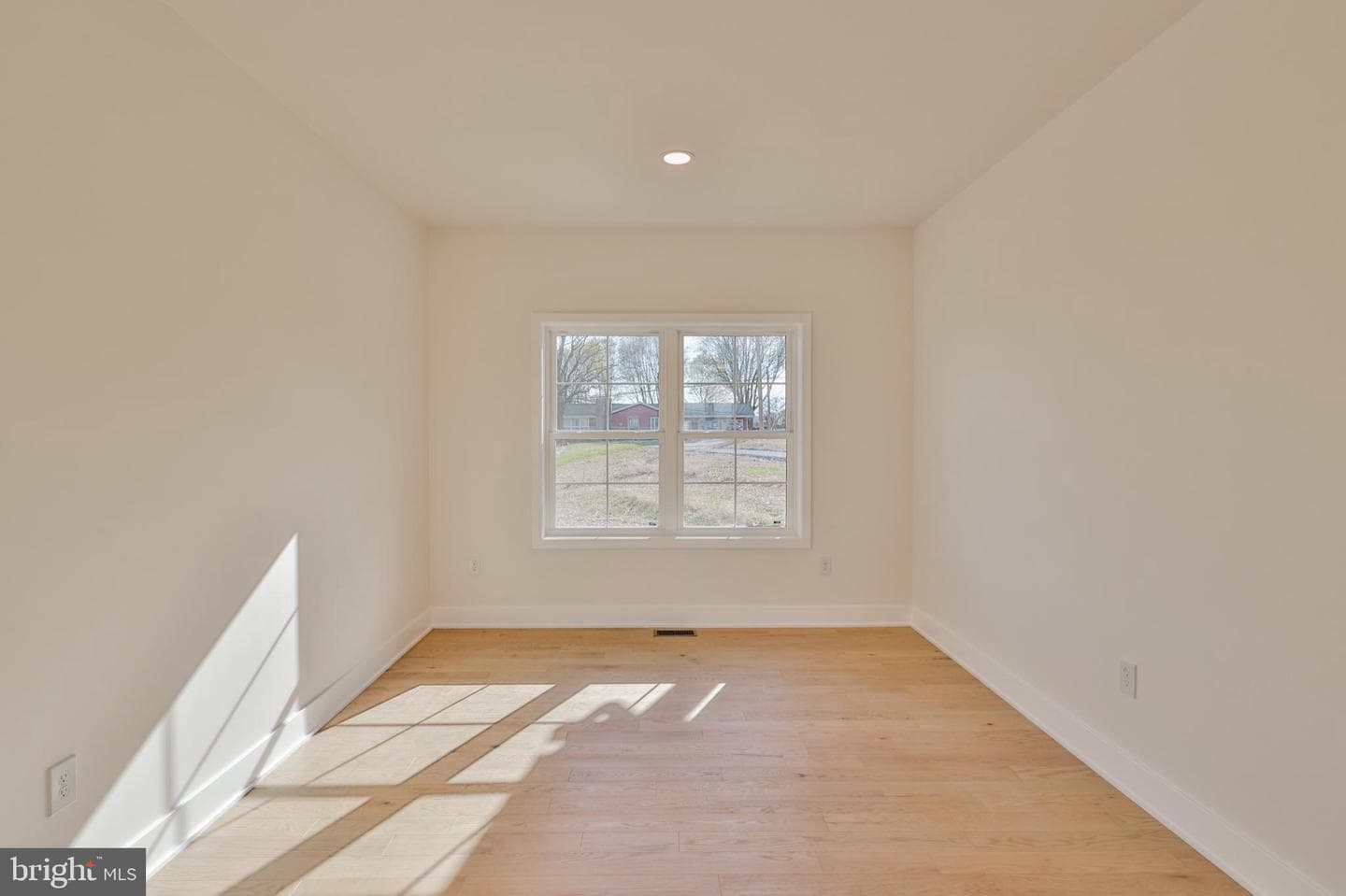 883 Emerald Valley Lane photo 22