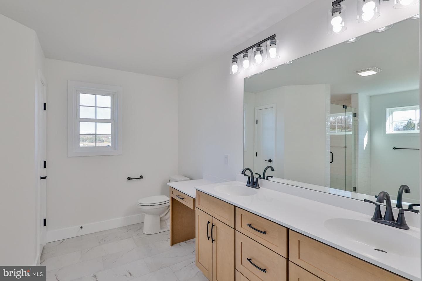 883 Emerald Valley Lane photo 35