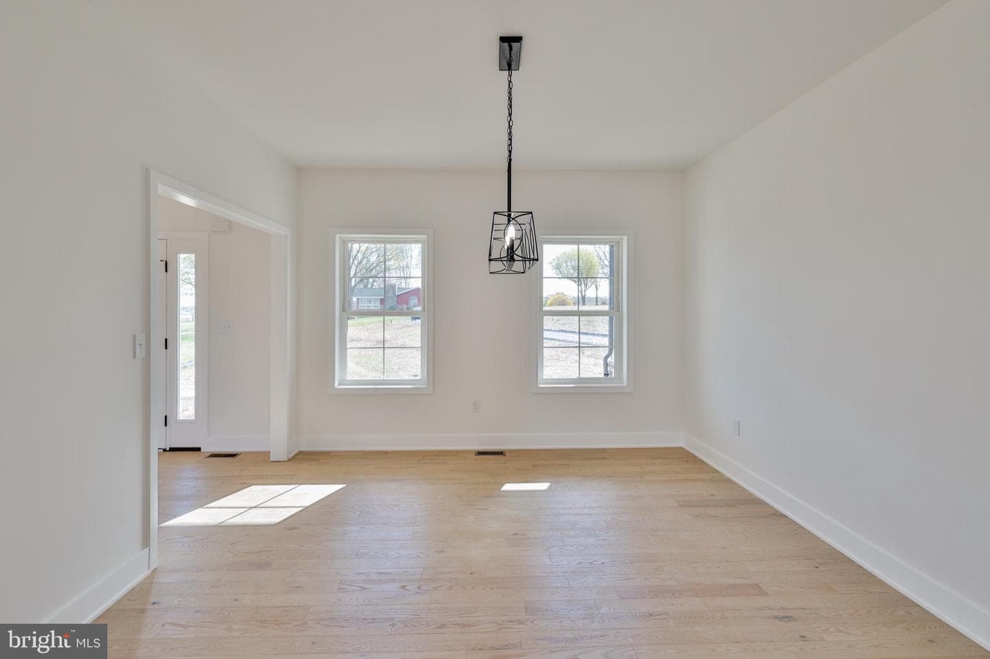 883 Emerald Valley Lane photo 7