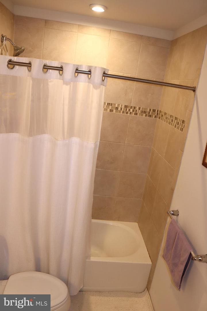 4788 Dealtrey Drive photo 38