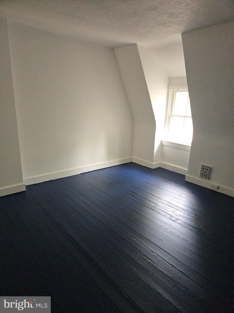 432 Cherokee Street photo 11