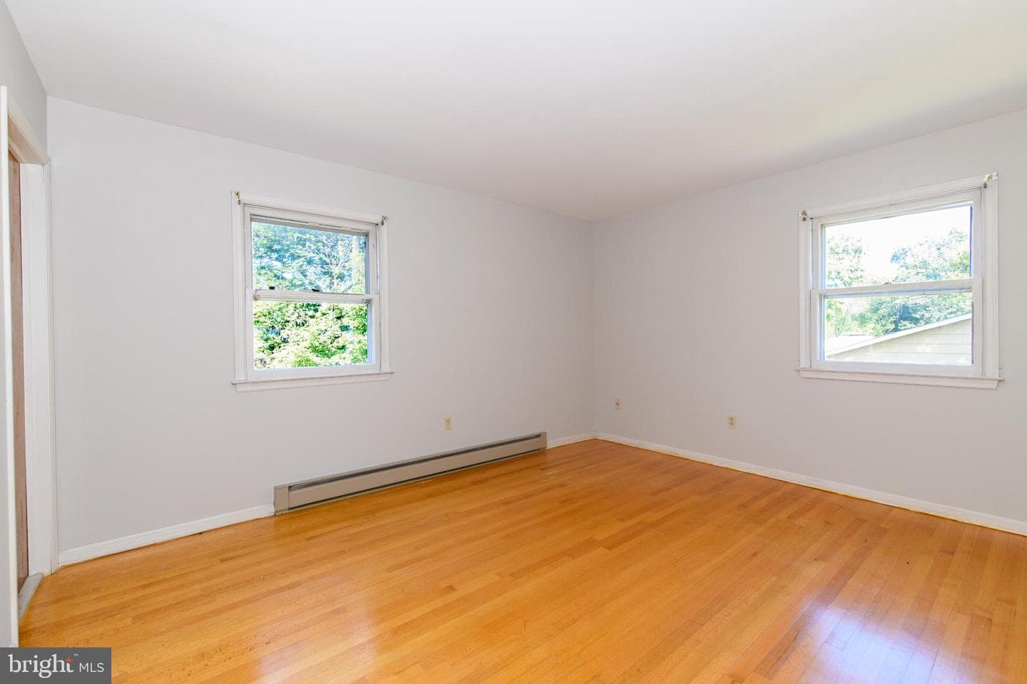 95 Jeffrey Street photo 16