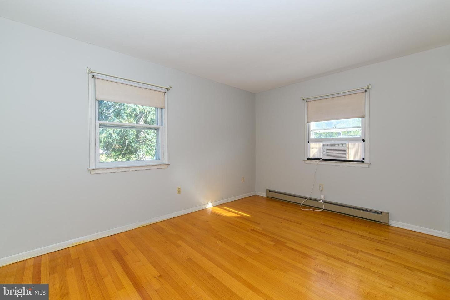 95 Jeffrey Street photo 18