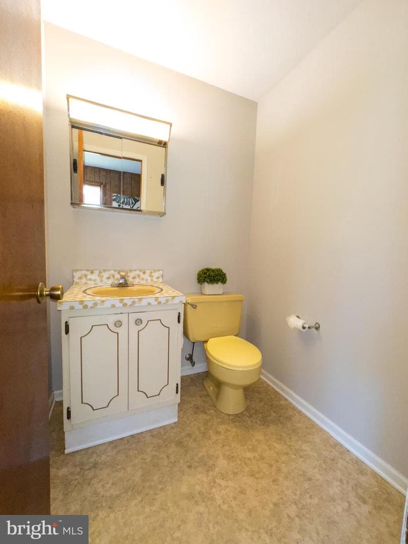 95 Jeffrey Street photo 21