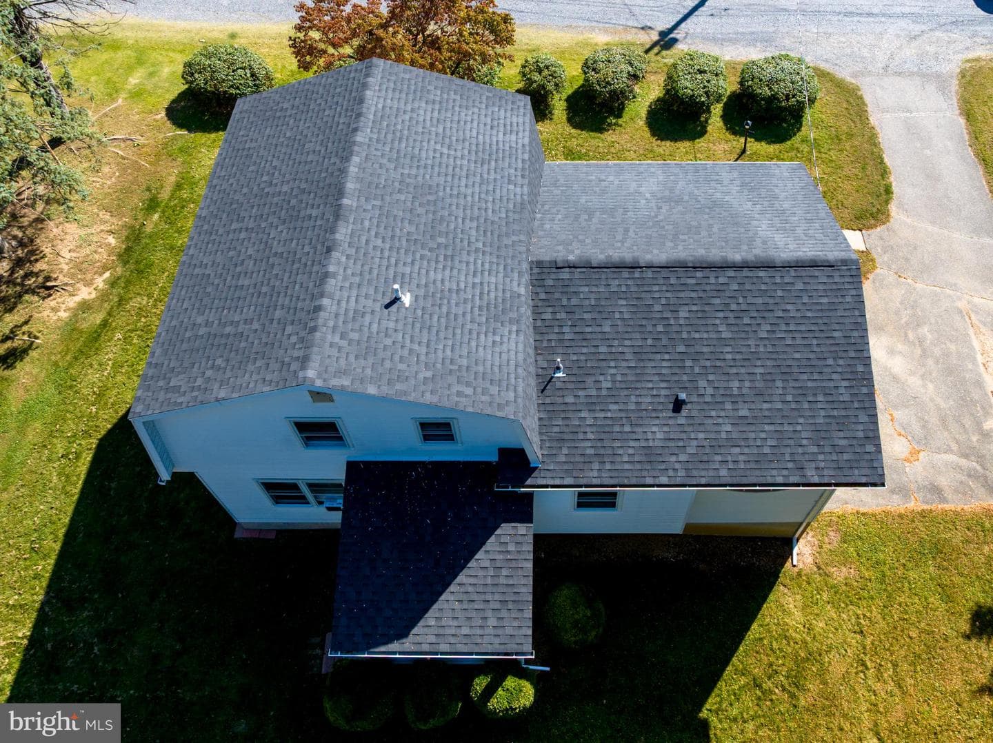 95 Jeffrey Street photo 24